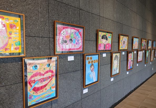 壁面側展示風景写真
